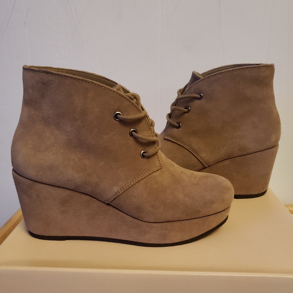 BCBGENERATION SHOES